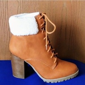 NWOT Women's Redwood Zip Up Brown Faux Fur High Heel Fall Winter Ankle Boots